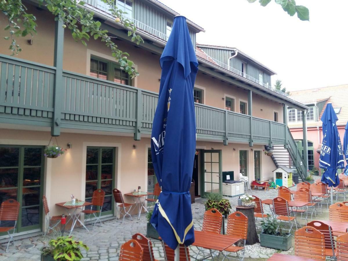 拉德博伊尔 Wirtshaus Sonnenhof酒店 外观 照片
