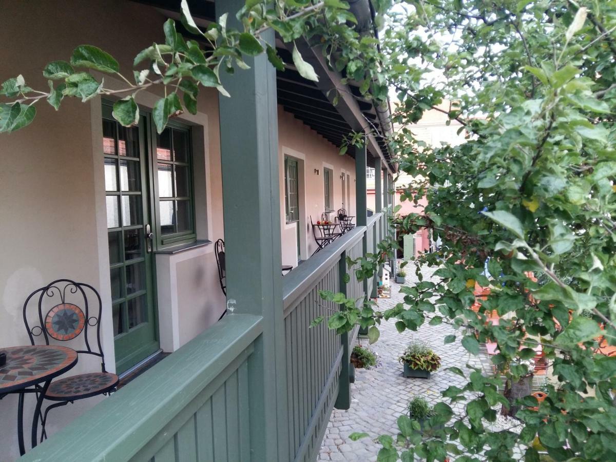 拉德博伊尔 Wirtshaus Sonnenhof酒店 外观 照片